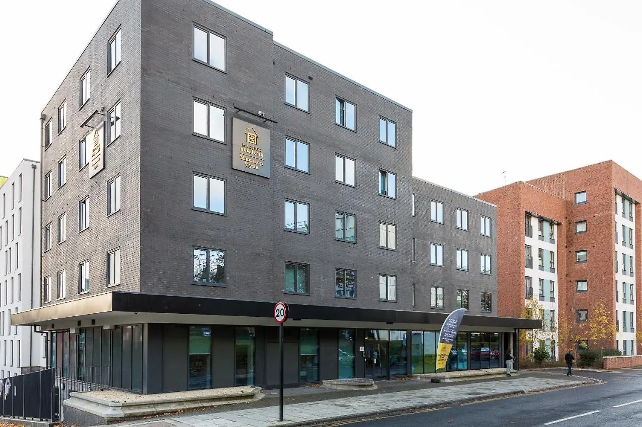 Luxurious Studios Newcastle Upon Tyne Sk