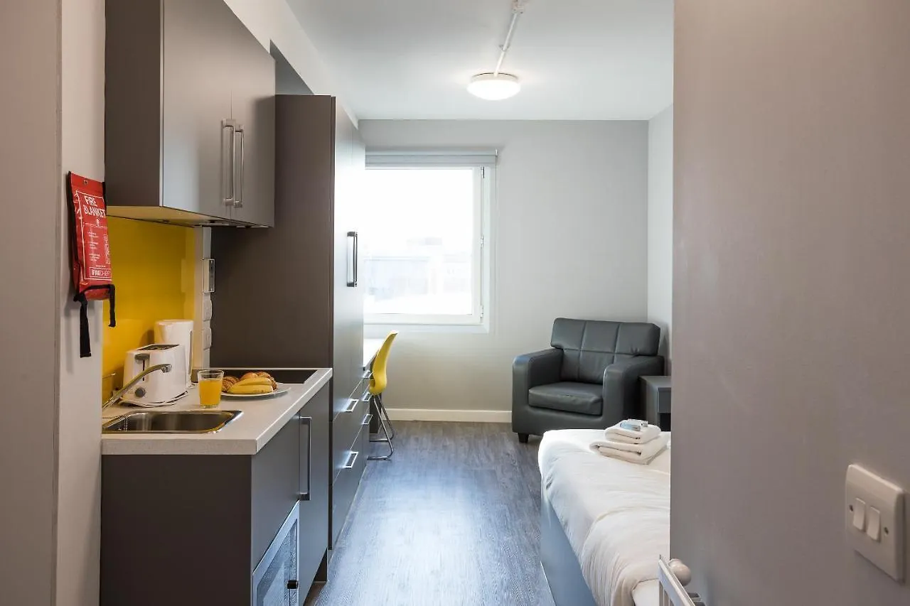 Apartment Luxurious Studios Newcastle Upon Tyne Sk United Kingdom