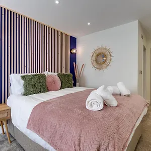 1 - North Marine Apartment Scarborough