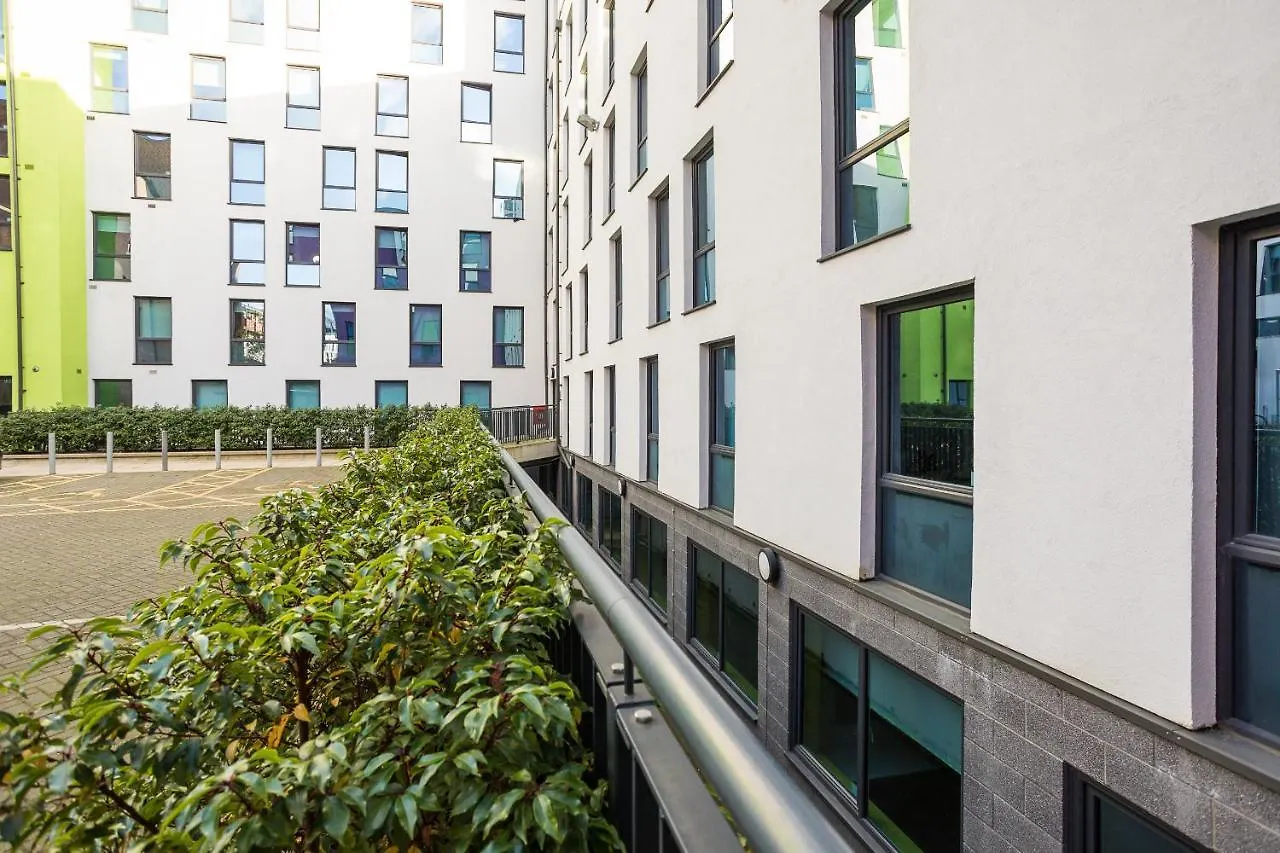 Luxurious Studios Newcastle Upon Tyne Sk Apartment